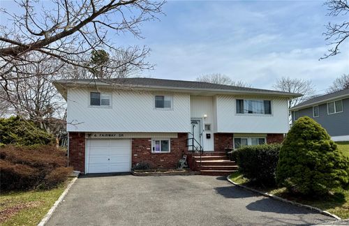 6 Fairway Dr, Old Bethpage, NY, 11804-1707 | Card Image