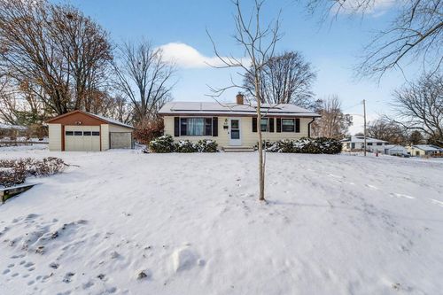 518 Bowman Ave, Madison, WI, 53716-1704 | Card Image