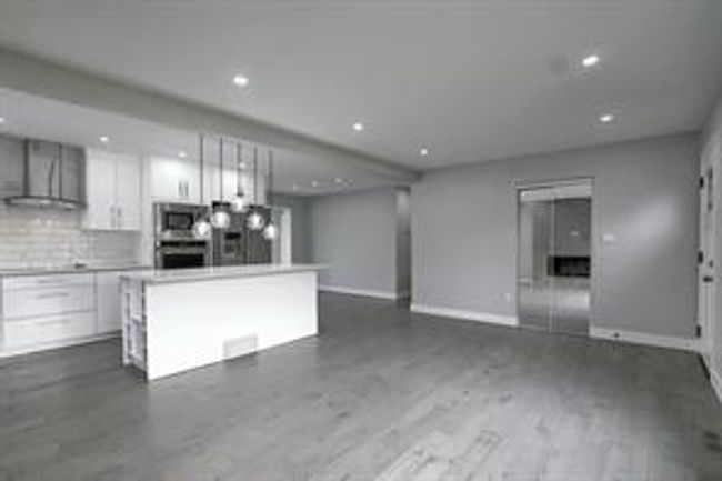 15 Haddock Rd Sw, House detached with 3 bedrooms, 3 bathrooms and 3 parking in Calgary AB | Image 16