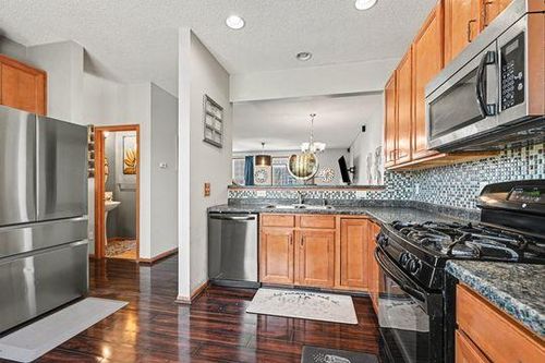 4360 Bulrush Blvd, Shakopee, MN, 55379-5834 | Card Image