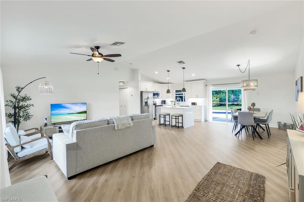 Residential Lease in CAPE CORAL 5