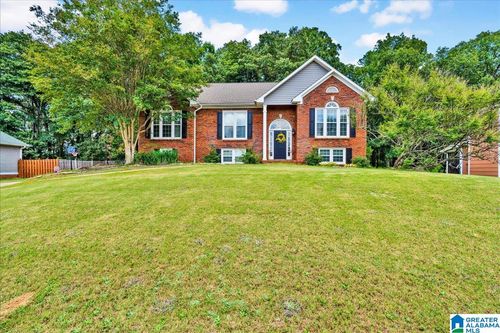192 Kentwood Dr, ALABASTER, AL, 35007-5208 | Card Image