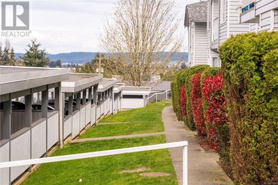 17 - 266 Harwell Rd, Townhouse with 2 bedrooms, 1 bathrooms and 1 parking in Nanaimo BC | Image 2