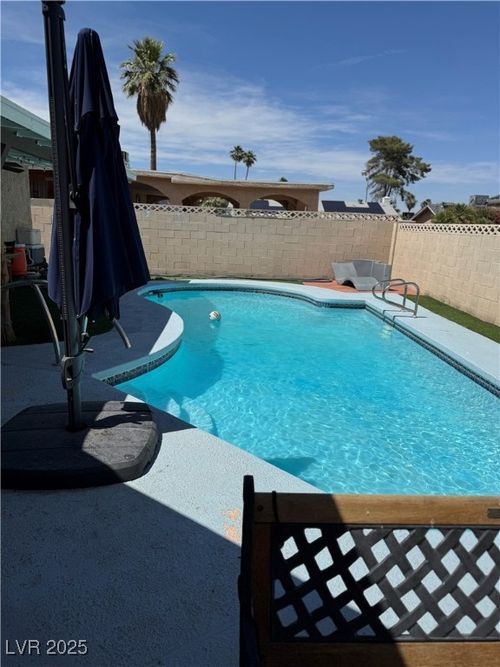 3854 Chutney St, Las Vegas, NV, 89121-4651 | Card Image
