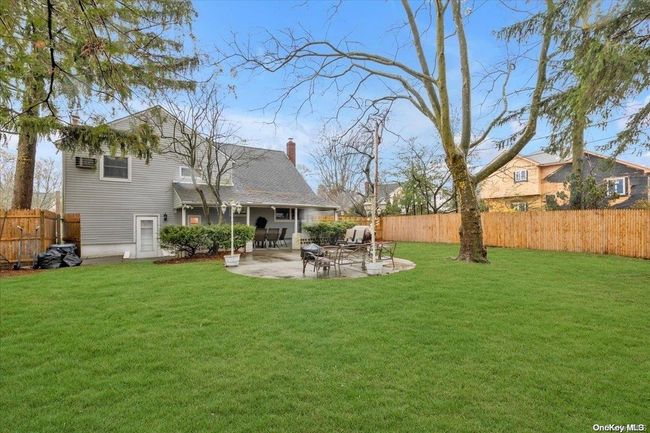 3 Netto Ln, House other with 4 bedrooms, 2 bathrooms and null parking in Plainview NY | Image 14
