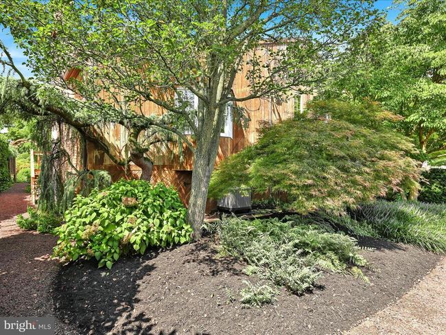 112 Eric Ave, House other with 3 bedrooms, 3 bathrooms and null parking in Shillington PA | Image 40