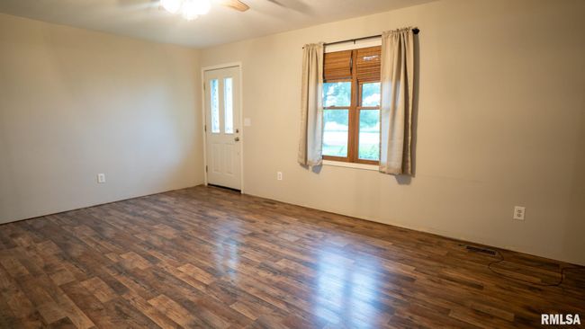 802 Winters St, House other with 3 bedrooms, 1 bathrooms and null parking in Augusta IL | Image 6