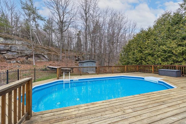 1262 Sunbury Rd, House other with 5 bedrooms, 3 bathrooms and 4 parking in South Frontenac ON | Image 50