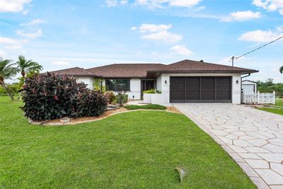 9628 President Circle, House other with 3 bedrooms, 2 bathrooms and null parking in Port Charlotte FL | Image 1