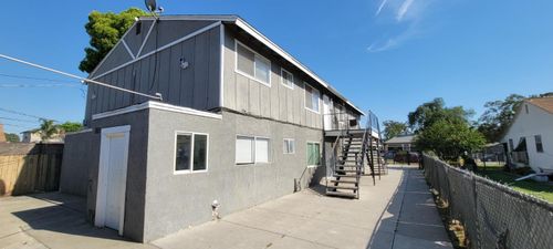 2025 E White Ave, Fresno, CA, 93701-2048 | Card Image