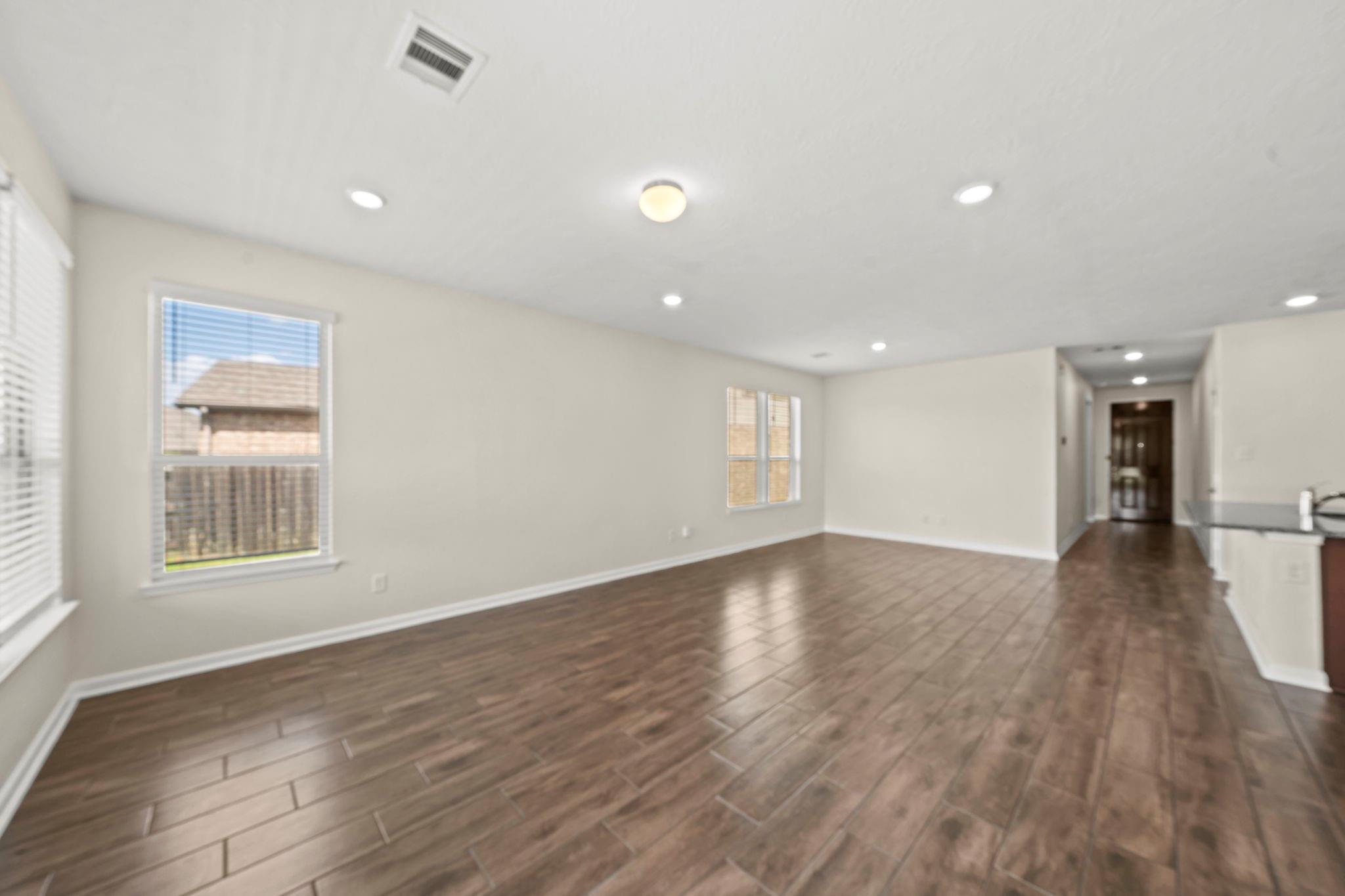 Residential in Magnolia 5
