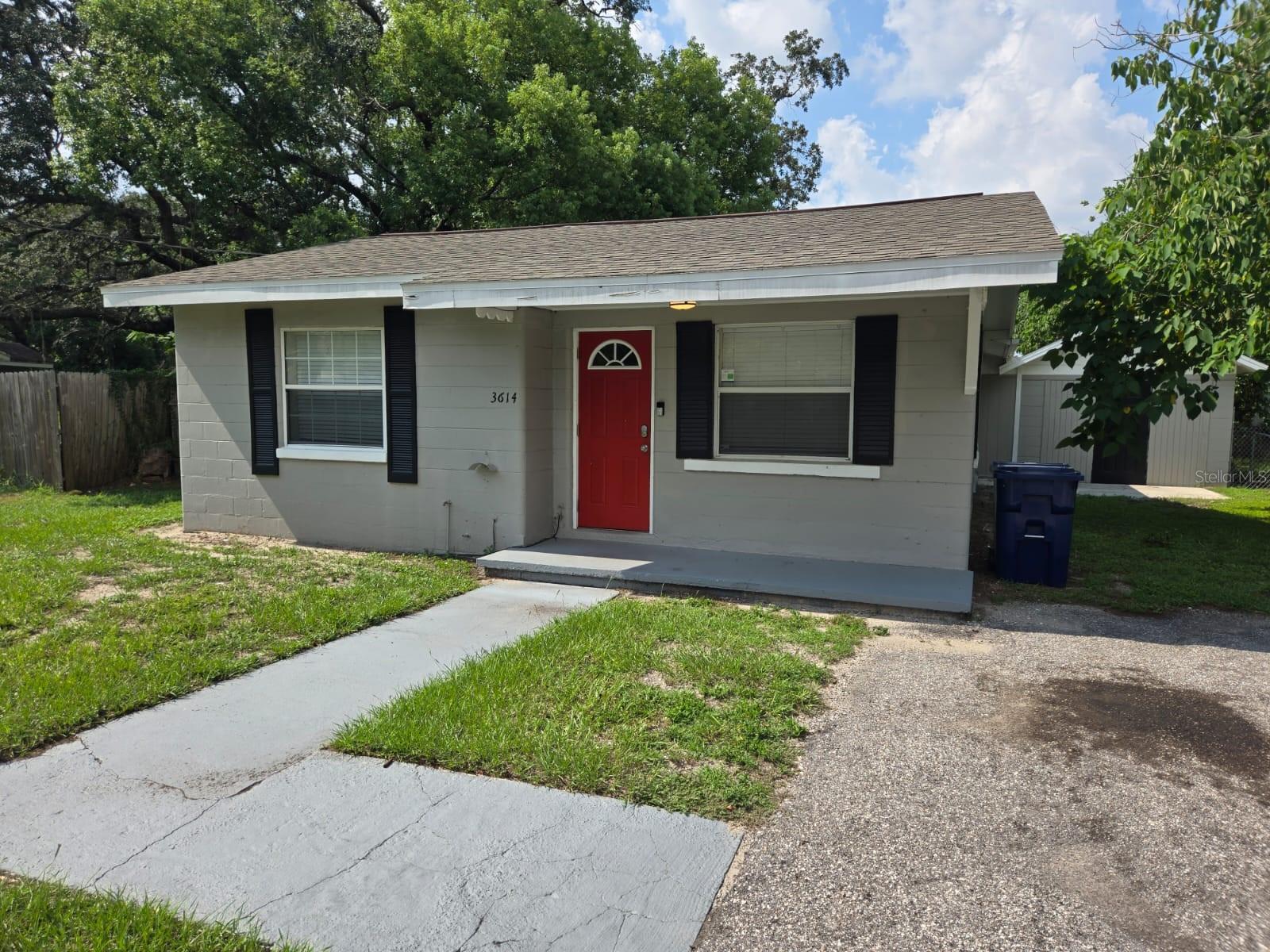 Ellicott St, Tampa, FL 33610