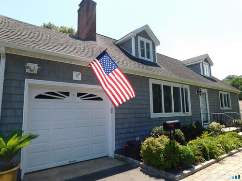 8 Tilden Rd, Danbury, CT, 06810-5018 | Card Image