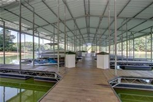 5954 Watermark Cv, Gainesville, GA, 30506-6942 | Card Image