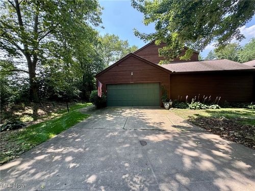 5058 Monticello Ave Nw, Canton, OH, 44708-3445 | Card Image