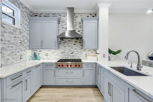 1203-9242 Tesoro Ln, NAPLES, FL, 34114-9536 | Card Image