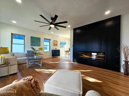 4234 N 2nd Dr, Phoenix, AZ, 85013-3028 | Card Image