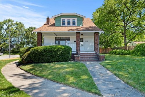 6502 Renwood Dr, Parma, OH, 44129-4039 | Card Image