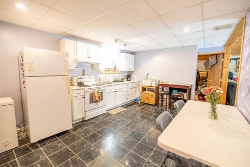 6050 Cth Y, Hazelhurst, WI, 54531-9764 | Card Image