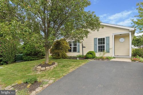 2022-2022 Longwood Pl, NORTH WALES, PA, 19454-4415 | Card Image