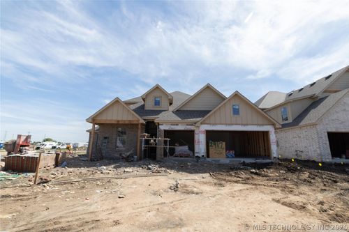 2917 E Northampton St, Broken Arrow, OK, 74014-3584 | Card Image