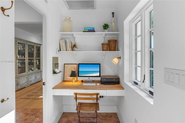 1225 N Greenway Dr, House other with 5 bedrooms, 5 bathrooms and null parking in Coral Gables FL | Image 36