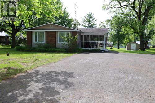 9 Sutton Dr, Johnstown, ON, K0E1T1 | Card Image