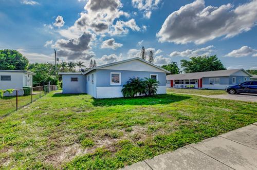 1-461 Silver Beach Rd, Riviera Beach, FL, 33403-3343 | Card Image