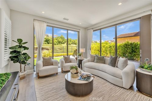 152 Statura, Irvine, CA, 92602-1912 | Card Image