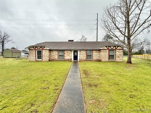 117 Pinehaardt Dr, Selma, AL, 36701-7262 | Card Image