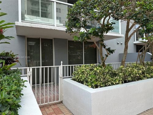 apt-412-5077 Nw 7th St, Miami, FL, 33126-3461 | Card Image