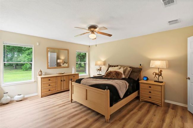 9528 Gates Loop, House other with 3 bedrooms, 2 bathrooms and null parking in Manvel TX | Image 7