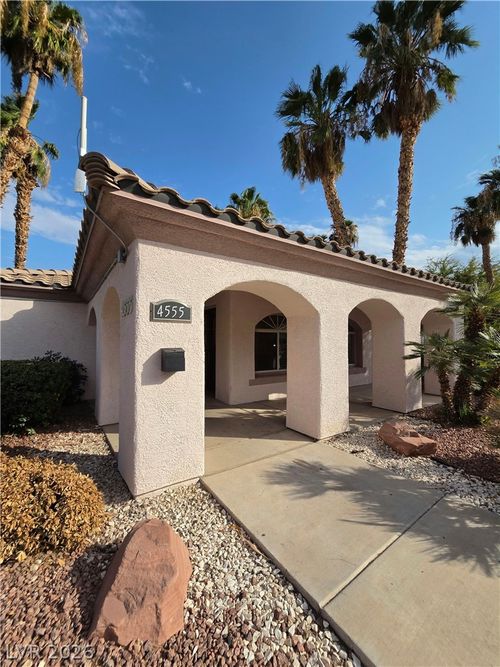 274-4555 E Sahara Avenue, Las Vegas, NV, 89104 | Card Image