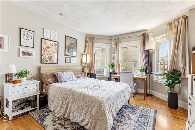 APT-37 - 1619 Massachusetts Ave, Condo with 3 bedrooms, 1 bathrooms and null parking in Cambridge MA | Image 6