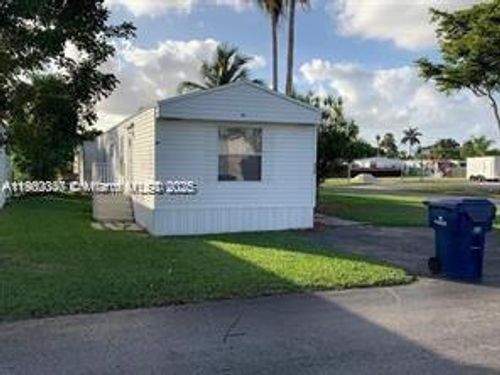 35250 Sw 177th Ct, Homestead, FL, 33034-5654 | Card Image