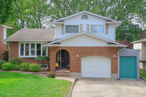 21 Jessica Dr, Saint Catharines, ON, L2M6V9 | Card Image