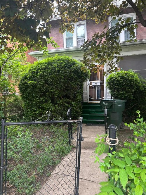 1622 Pembroke Ave, Columbus, OH, 43203-1265 | Card Image