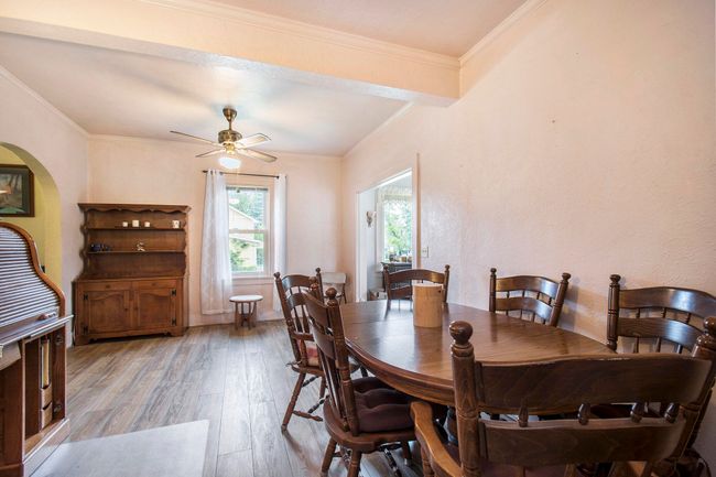 202 Maple St, House other with 3 bedrooms, 1 bathrooms and null parking in Three Oaks MI | Image 6