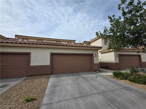 1423 Orange Jubilee Rd, Henderson, NV, 89014-3201 | Card Image