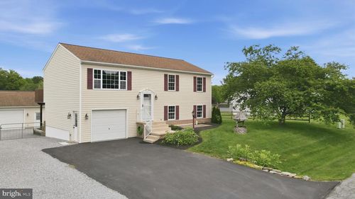 15932 Hibiscus Dr, HAGERSTOWN, MD, 21740-1980 | Card Image