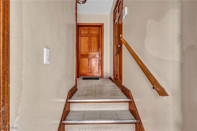 View of stairs | Image 23