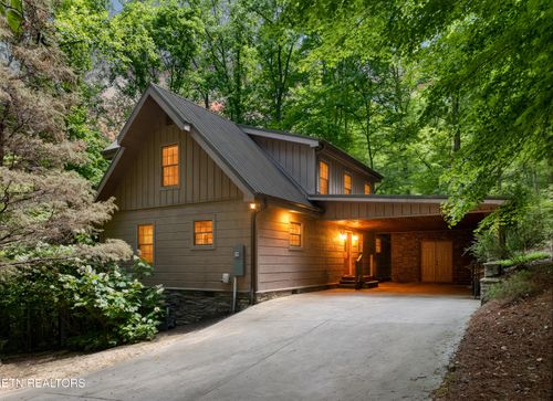 724 Tanasi Trl, Townsend, TN, 37882-3030 | Card Image