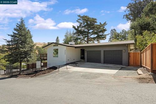3233 Lucas Cir, Lafayette, CA, 94549-5536 | Card Image