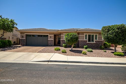 10089 W Jasmine Trl, Peoria, AZ, 85383-3371 | Card Image