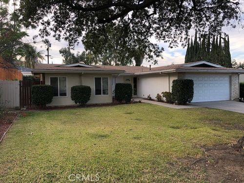11594 Poplar St, Loma Linda, CA, 92354 | Card Image
