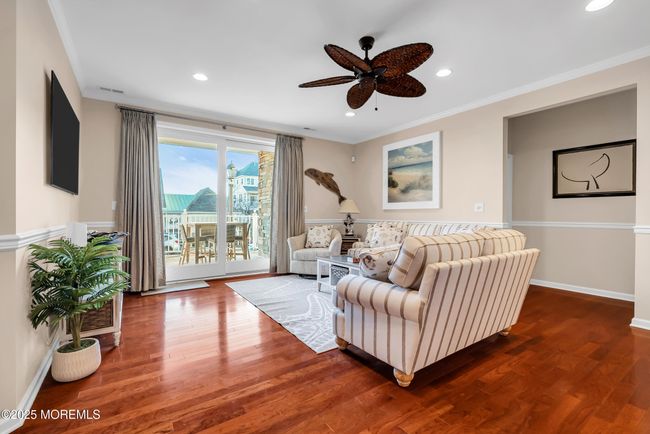 109 - 22 Cooper Ave, Condo with 3 bedrooms, 2 bathrooms and null parking in Long Branch NJ | Image 19