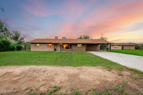 7414 W Hearn Rd, Peoria, AZ, 85381-4753 | Card Image