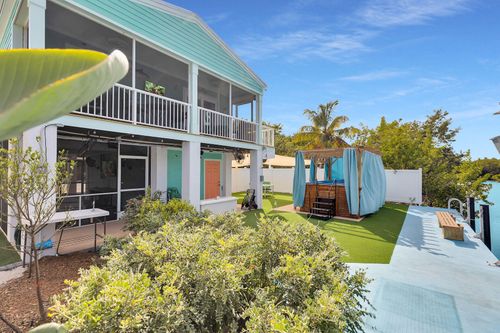 29175 Aster Ln, Big Pine Key, FL, 33043-6052 | Card Image