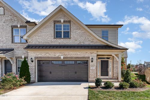 1027 Beechcraft Dr, Mebane, NC, 27302-9988 | Card Image