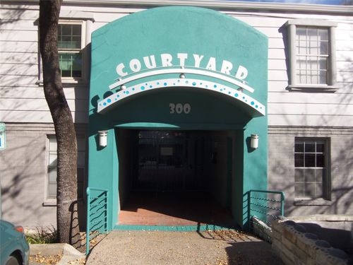 apt-317-300 Crockett St, Austin, TX, 78704-5107 | Card Image